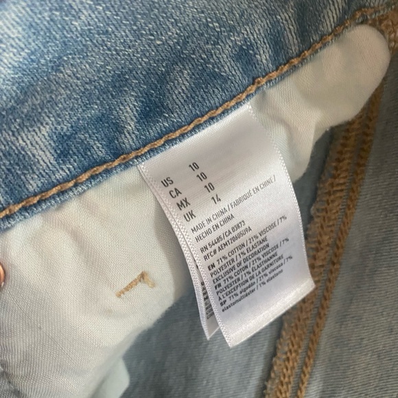 American Eagle midrise denim shorts - Picture 2 of 3